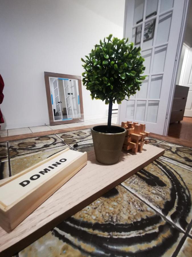 Plush 2 Bedroom Unit 5Min Downtown Off Wellington Montreal Ngoại thất bức ảnh